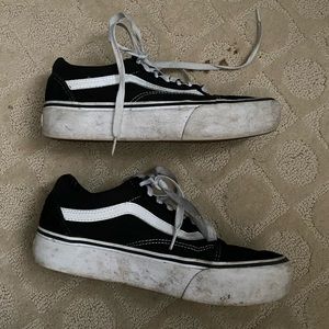 Platform Black vans